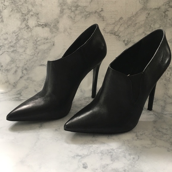 Nine West Shoes - 💥NINE WESTBALCK BOOTIES